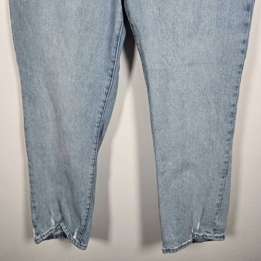a.n.a. High Rise Vintage Straight Leg Distressed Button Fly Denim Jeans Size 6